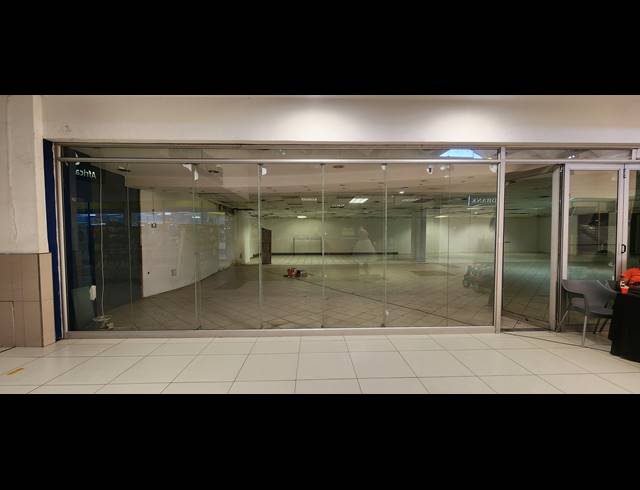 573M² RETAIL TO LET IN HALFWAY HOUSE